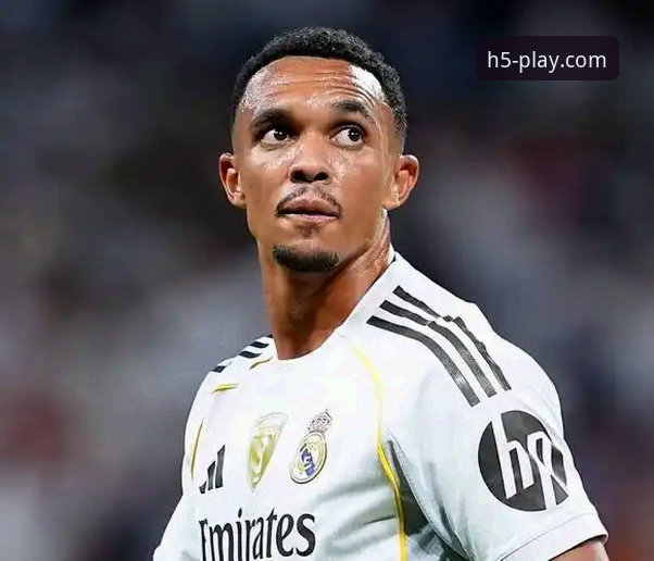 爱游戏官方网站官方App下载 球星阿诺德训练场外小插曲的全面解析:从规则遵守到粉丝互动